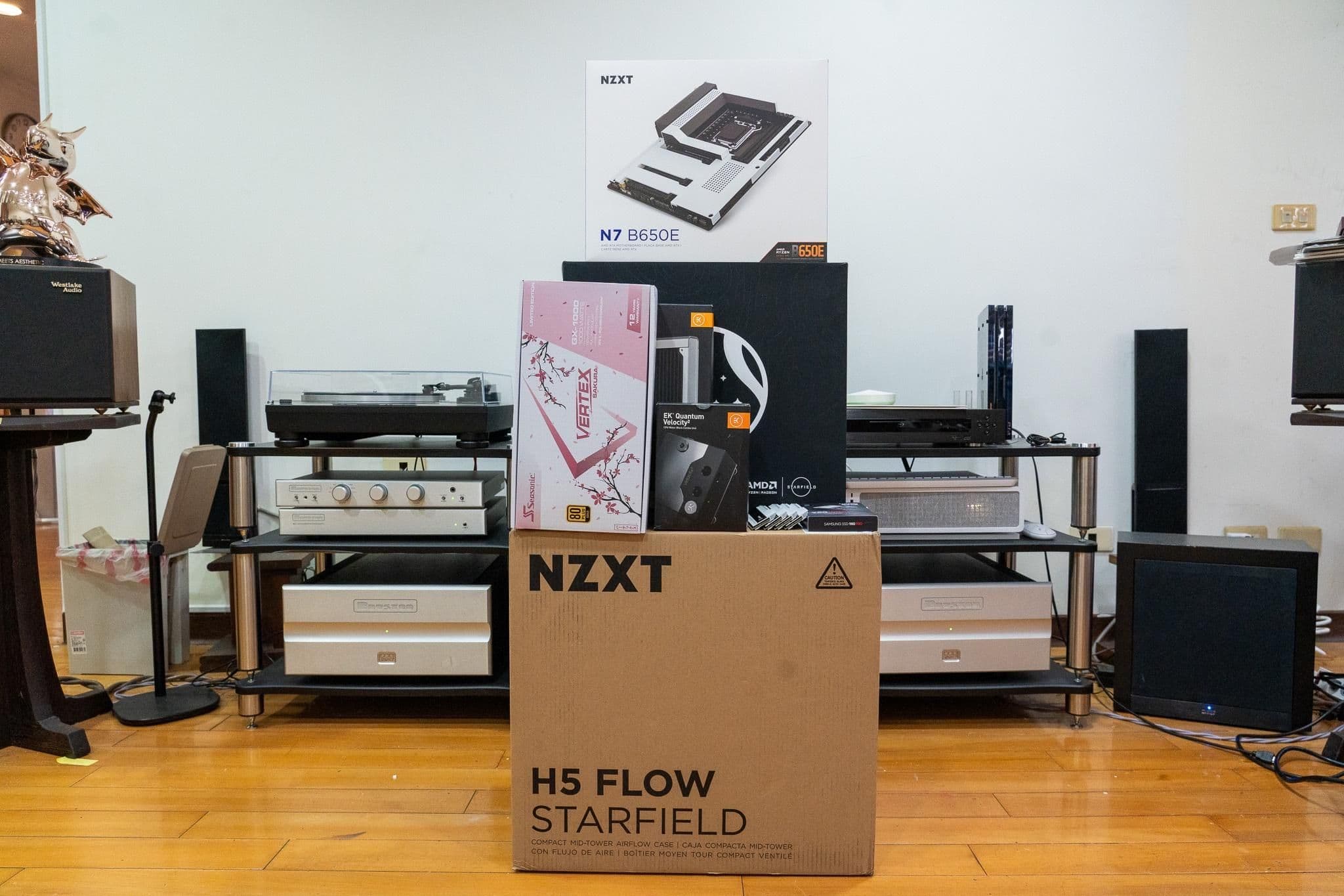 NASA PUNK的狂歡 - AMD/NZXT Starfield 組合
