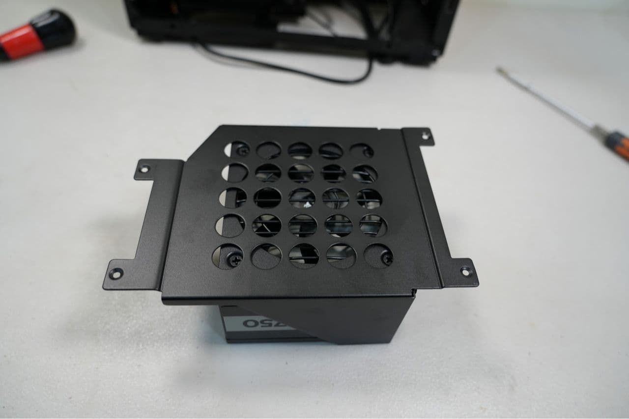 [心得] 精緻A4再進化-聯力xDan A4H2O組裝分享 圖片 9