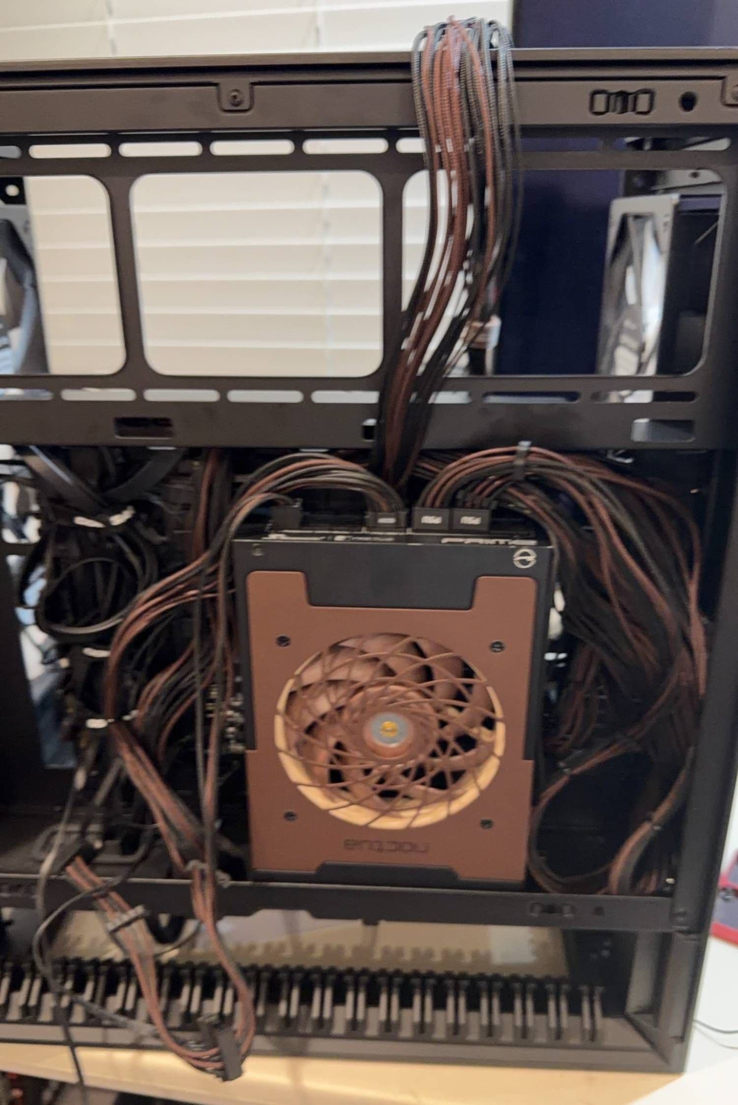 [開箱] ROG Matrix Platinum GeForce RTX 5090 圖片 20