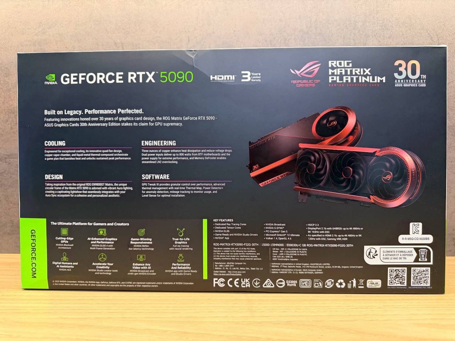 [開箱] ROG Matrix Platinum GeForce RTX 5090 圖片 3