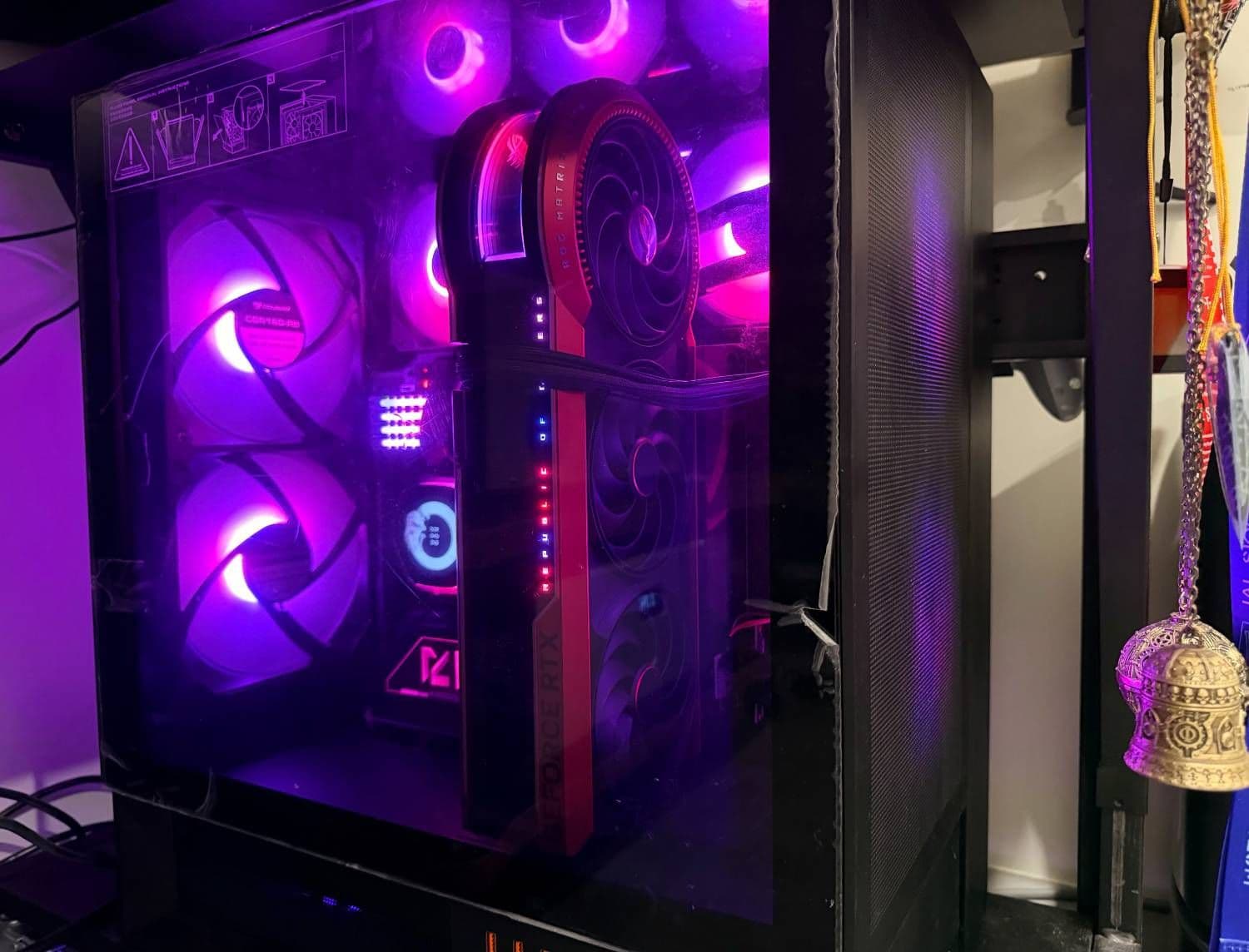 [開箱] ROG Matrix Platinum GeForce RTX 5090 圖片 28