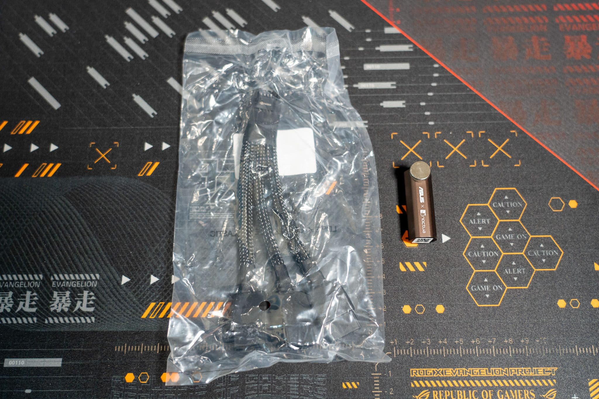 [心得] 全球首發！RTX4090(?) 24G Noctua開箱 圖片 10
