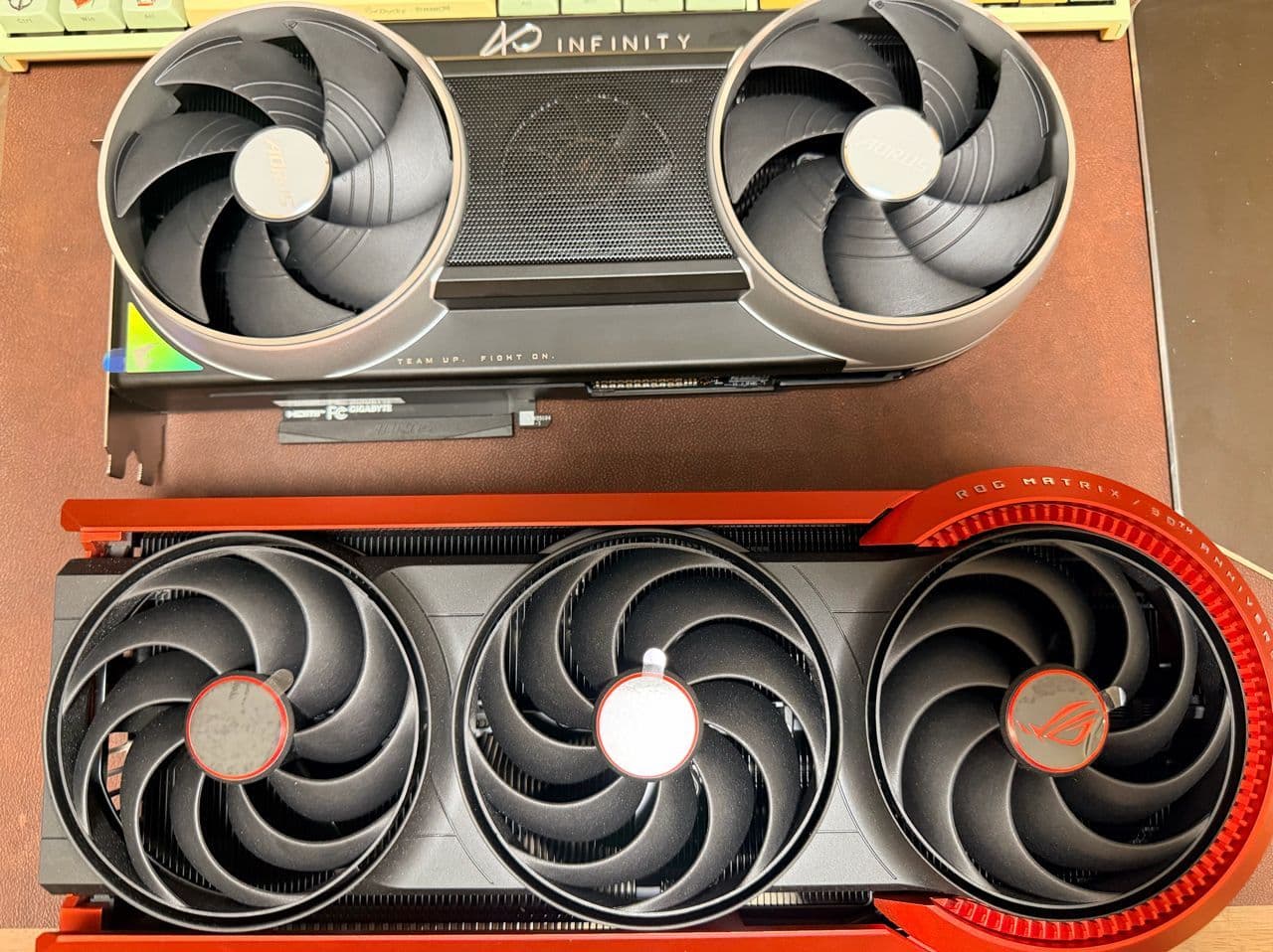 [開箱] 技嘉AORUS RTX 5090 Infinity 圖片 8