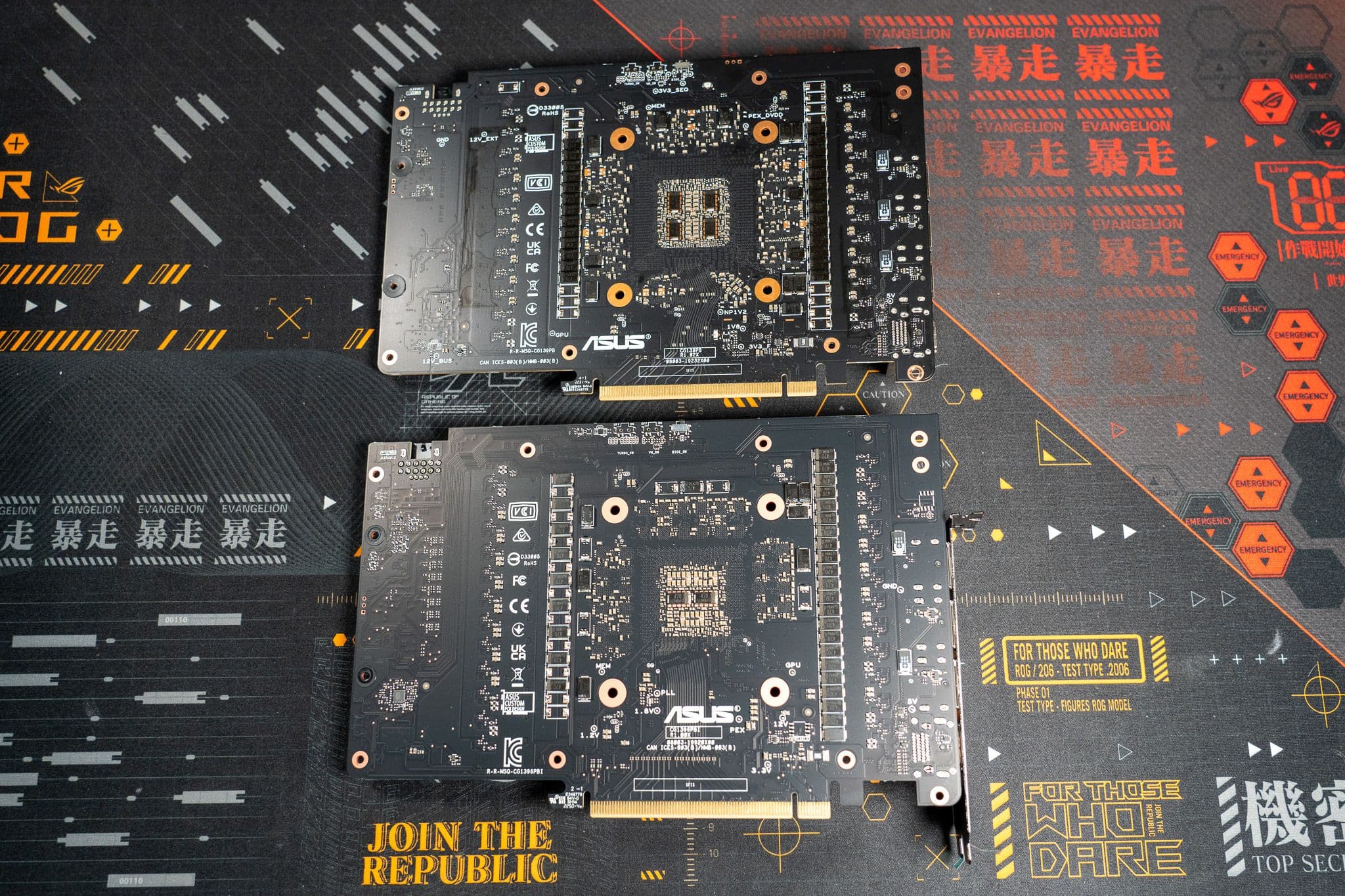 [心得] 全球首發！RTX4090(?) 24G Noctua開箱 圖片 21