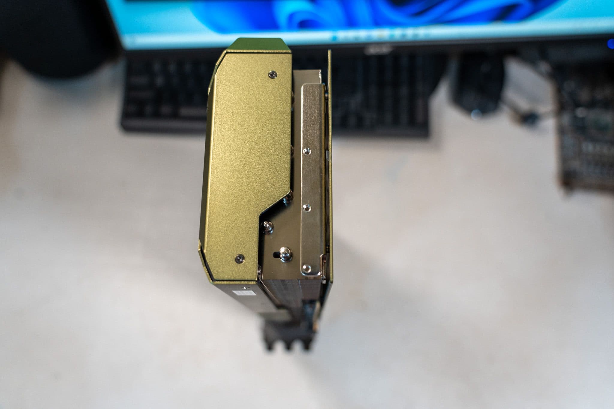 [開箱] PNY XLR8 GeForce RTX4090 UPRISING 圖片 11