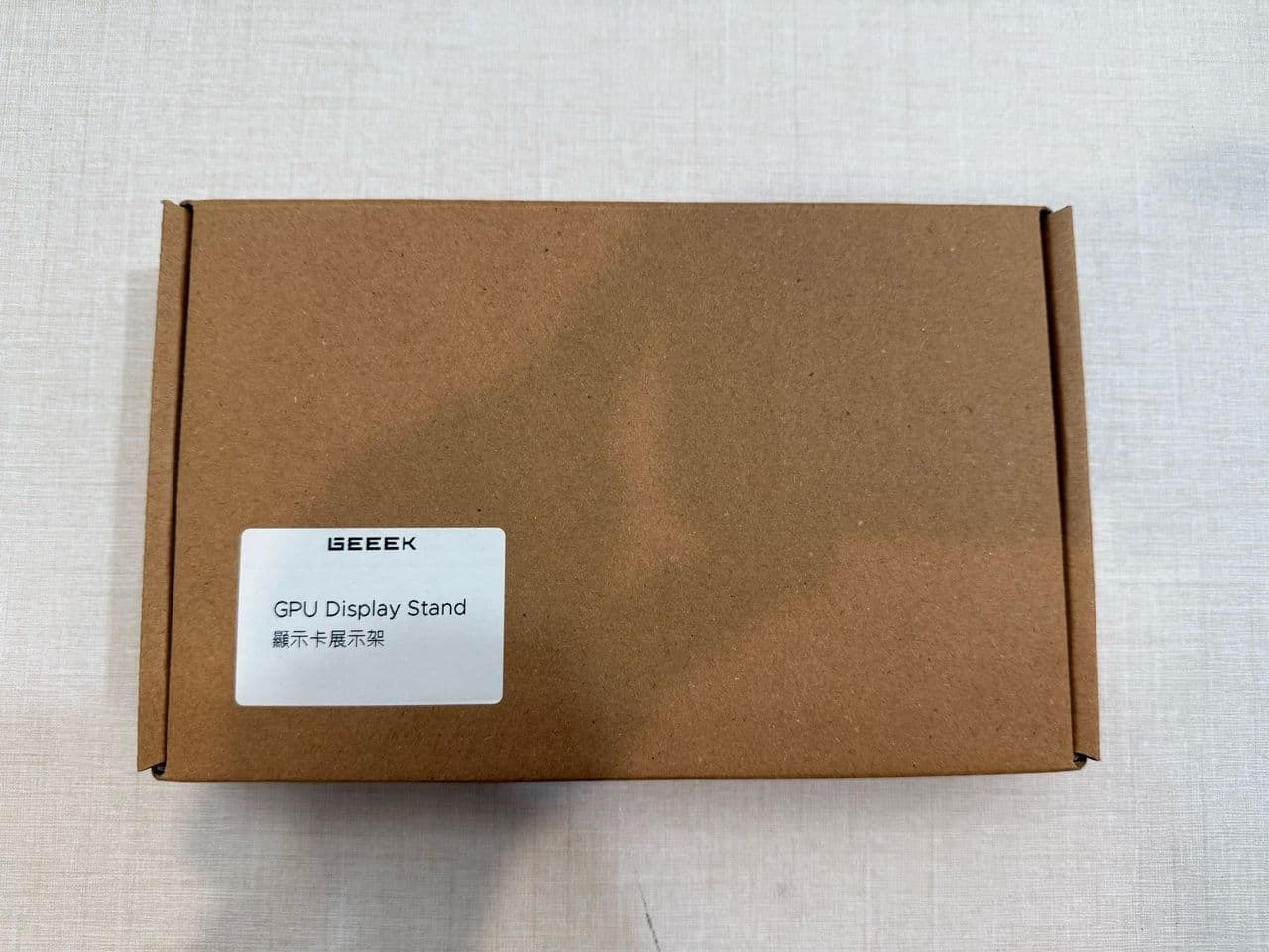 [開箱] GEEEK壓克力顯卡展示架簡單開箱 圖片 1