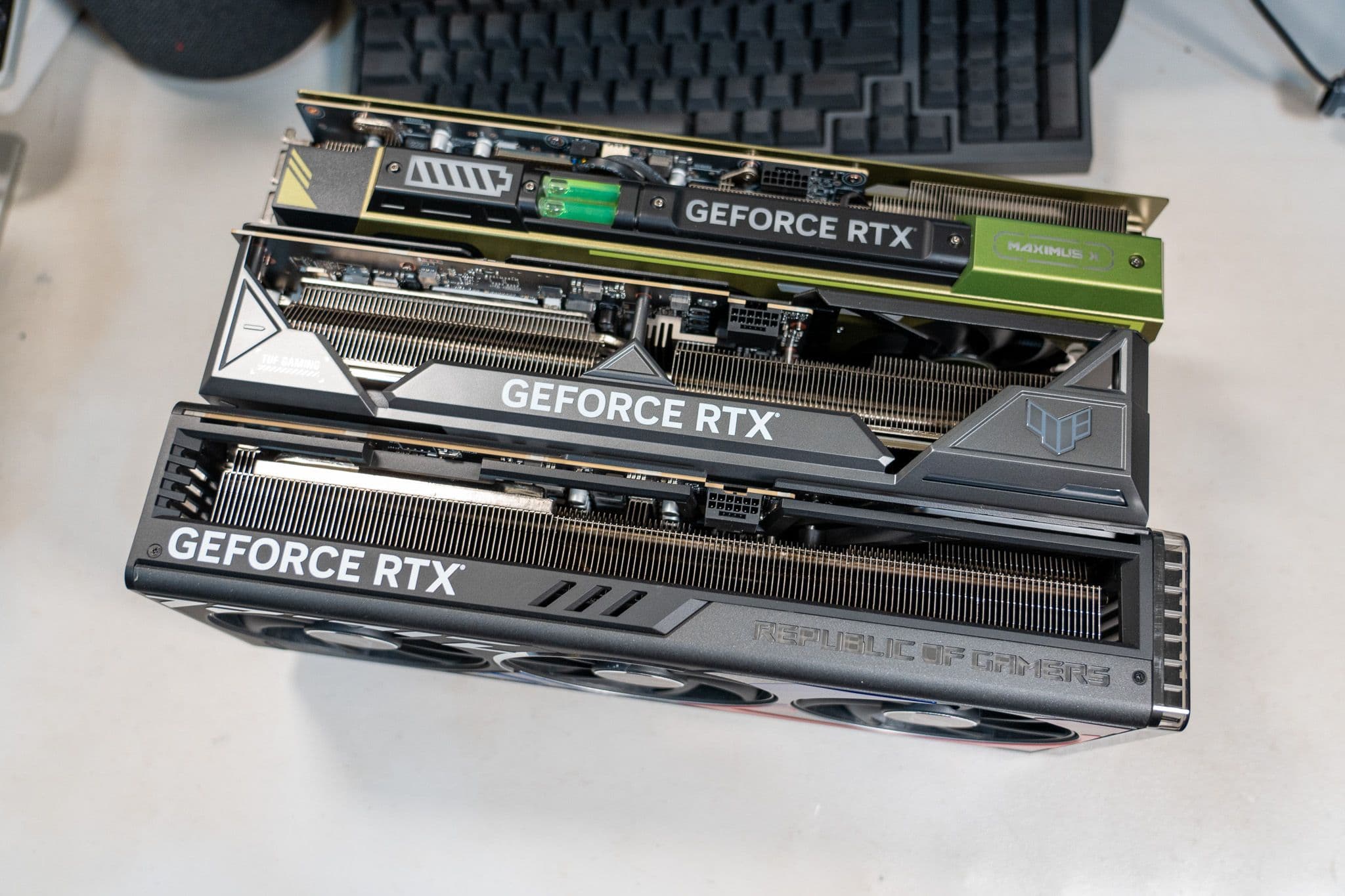 [開箱] PNY XLR8 GeForce RTX4090 UPRISING 圖片 13