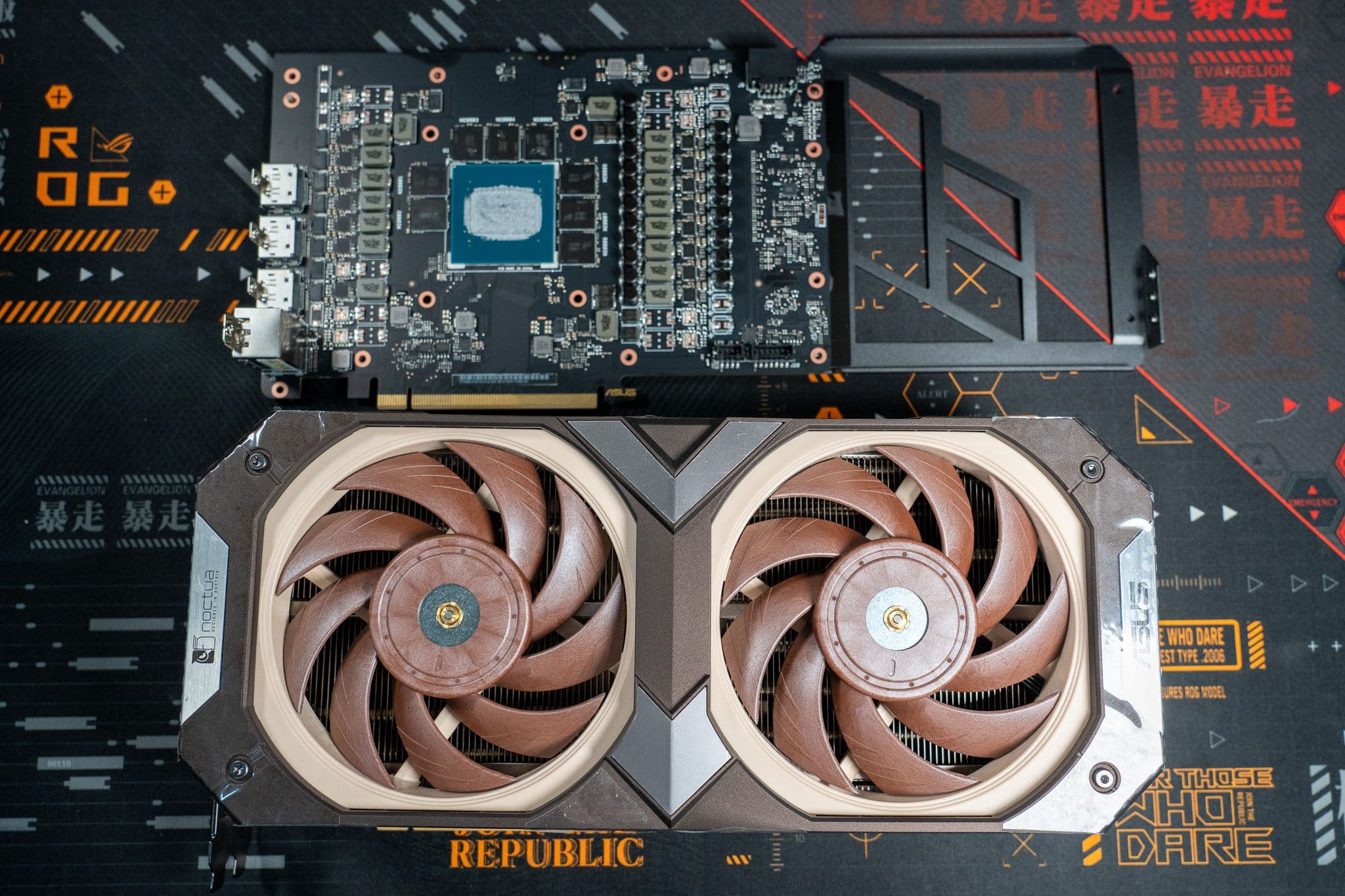 [心得] 全球首發！RTX4090(?) 24G Noctua開箱 圖片 23