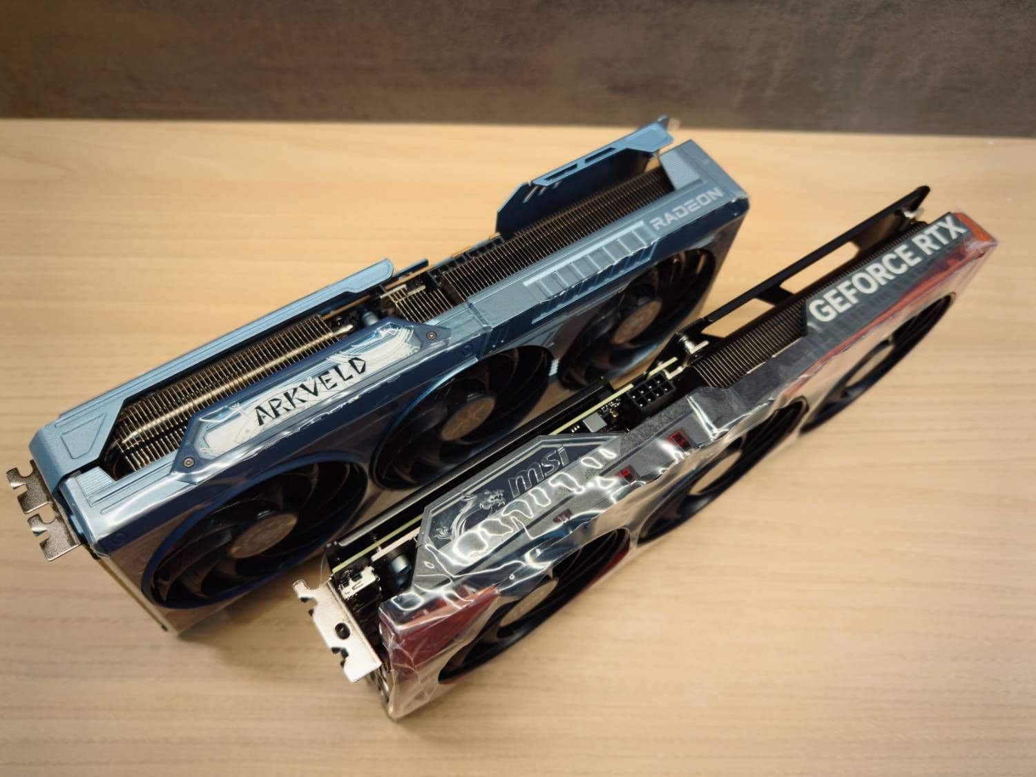 [開箱] Asrock 9070 XT MHWilds聯名卡簡單開箱 圖片 9
