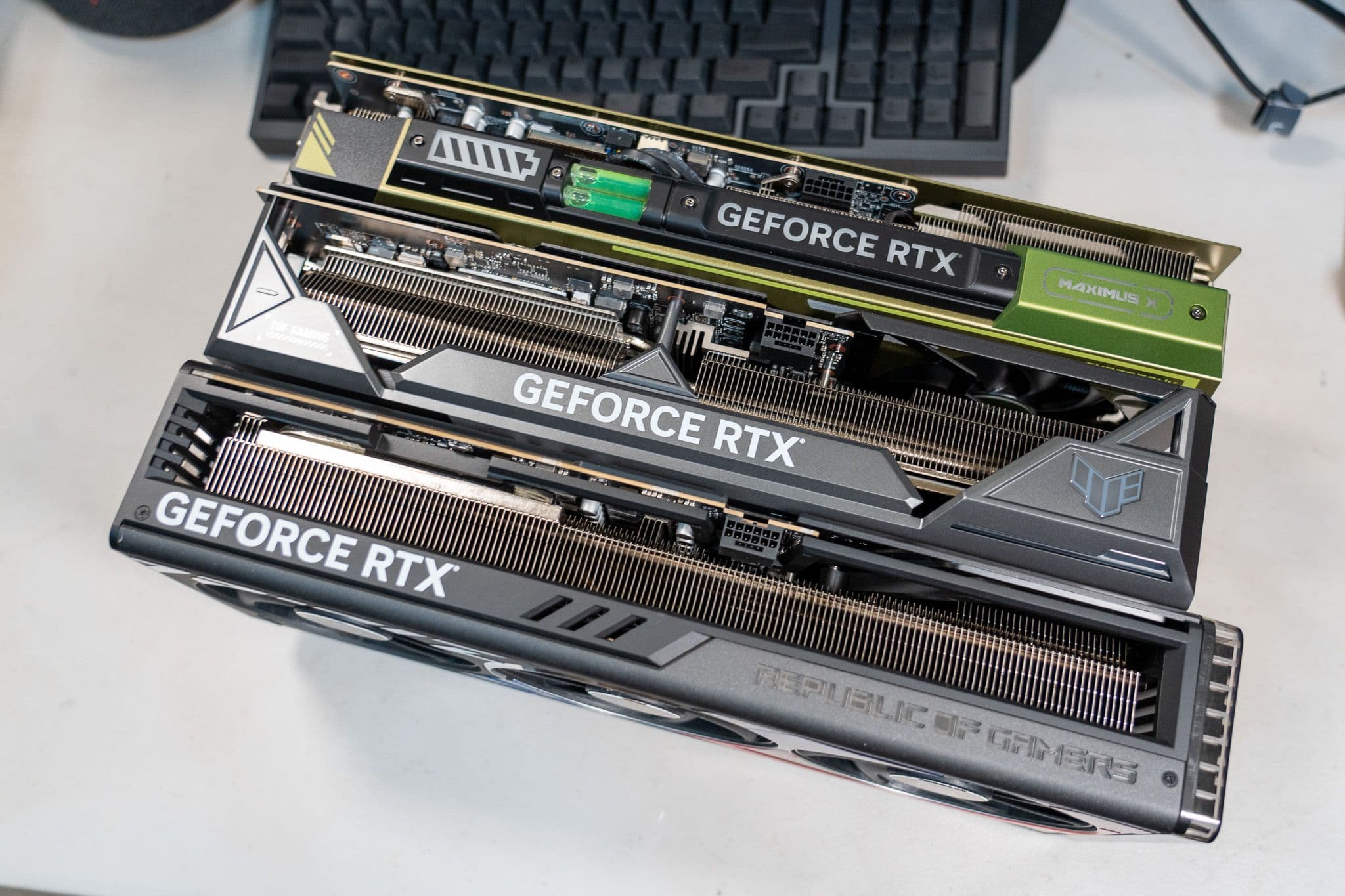 [開箱] PNY XLR8 GeForce RTX4090 UPRISING 圖片 15