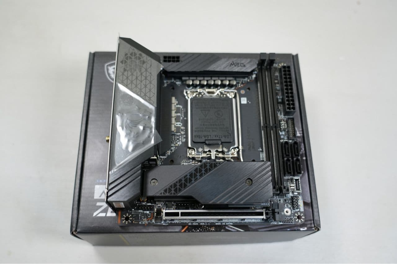 [心得] 精緻A4再進化-聯力xDan A4H2O組裝分享 圖片 3
